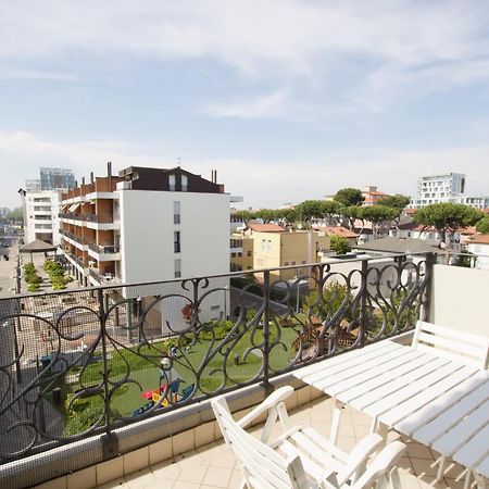 Bagni Miramare - Home Immobiliare Jesolo Exteriör bild