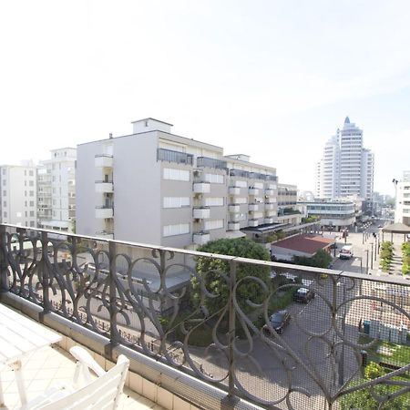 Bagni Miramare - Home Immobiliare Jesolo Exteriör bild