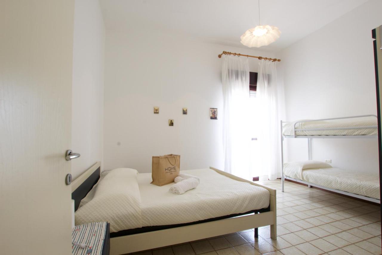 Bagni Miramare - Home Immobiliare Jesolo Exteriör bild