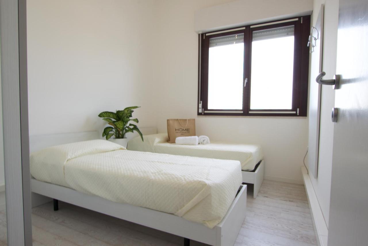 Bagni Miramare - Home Immobiliare Jesolo Exteriör bild