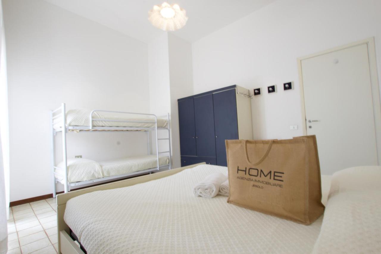 Bagni Miramare - Home Immobiliare Jesolo Exteriör bild