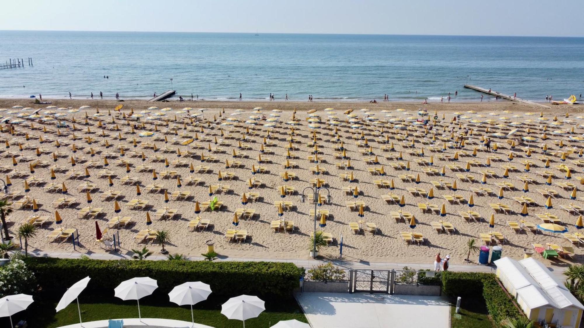 Bagni Miramare - Home Immobiliare Jesolo Exteriör bild